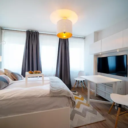 Apartment We Metro Centrum